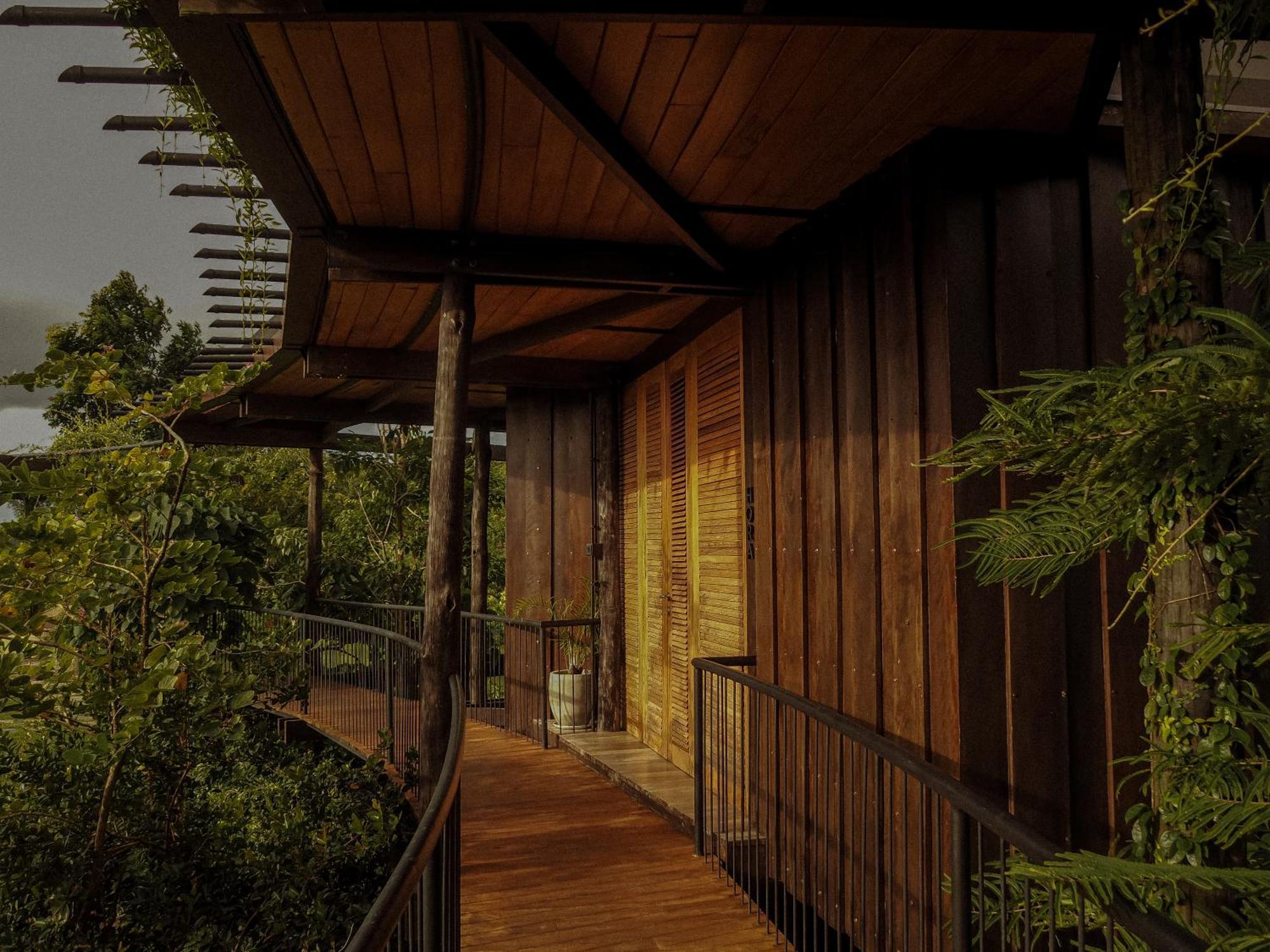 Trebartha East The Round House Hotel Ahangama Exterior photo